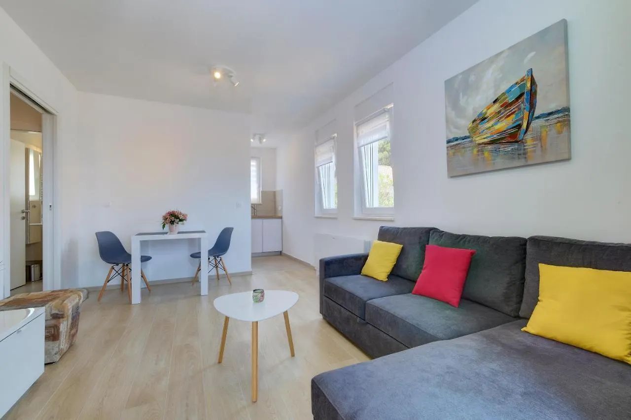Apartments Hemetek Lussingrande Croazia