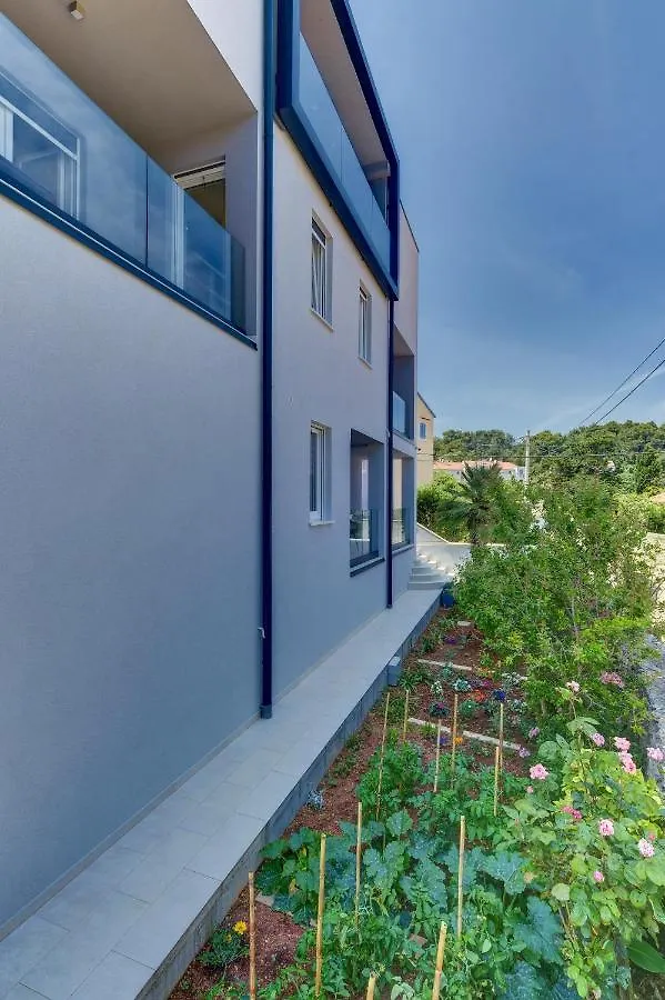 Apartments Hemetek Veli Losinj 0*,