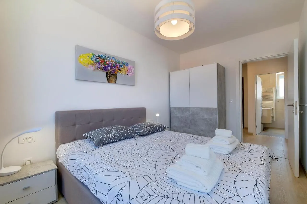 Apartments Hemetek Veli Losinj